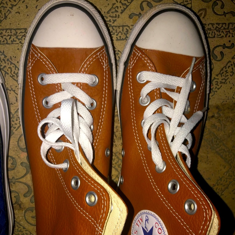 Converse Leather High top Brand New Cognac Color